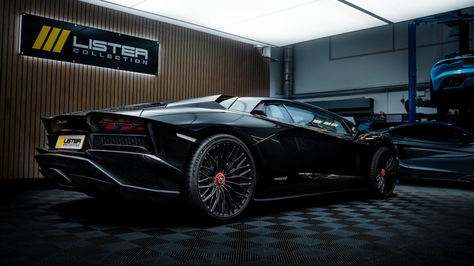 Lister Collection